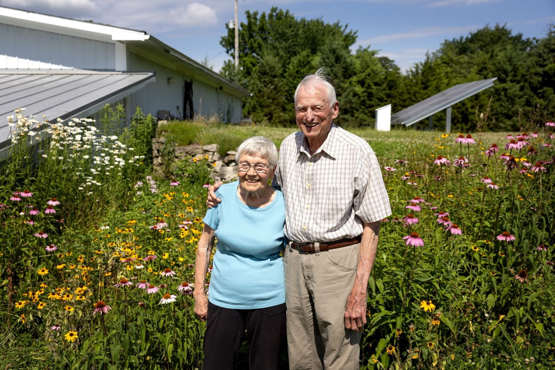 At home with Jerry and Dorothy Young in Collinsville